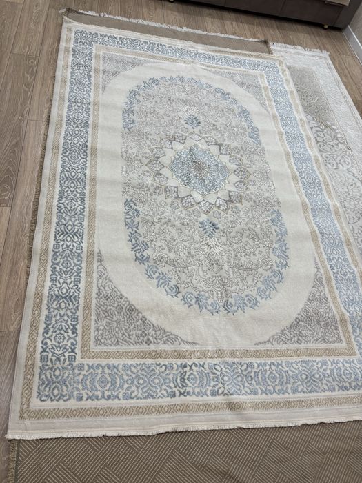 Продам ковер 200х300
