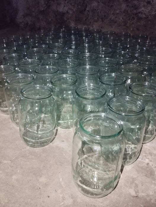 1 ,2, 3 litrlik bez rezva bankalar sotiladi-, narx toʻgʻri kesa tel qi