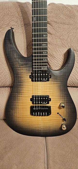 Китара Schecter Banshee Mach 6