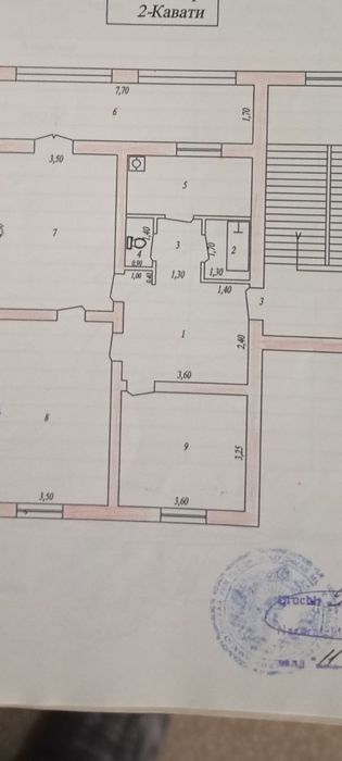 Срочно продается Большая 3 комнатная квартира высокопотолочная.