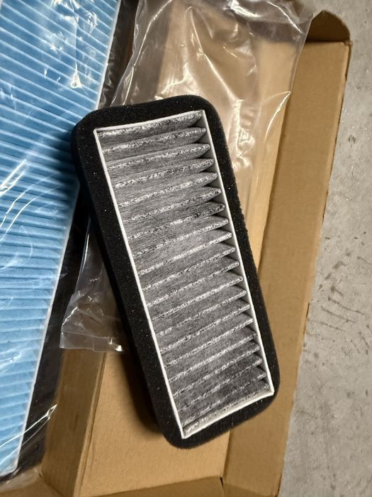 Kit filtru extern de aer + sita plastic