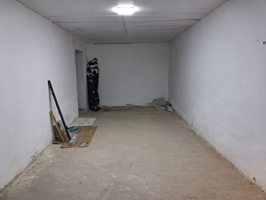 Padval sotiladi 94m². Sex yoki biznes uchun tayyor joy