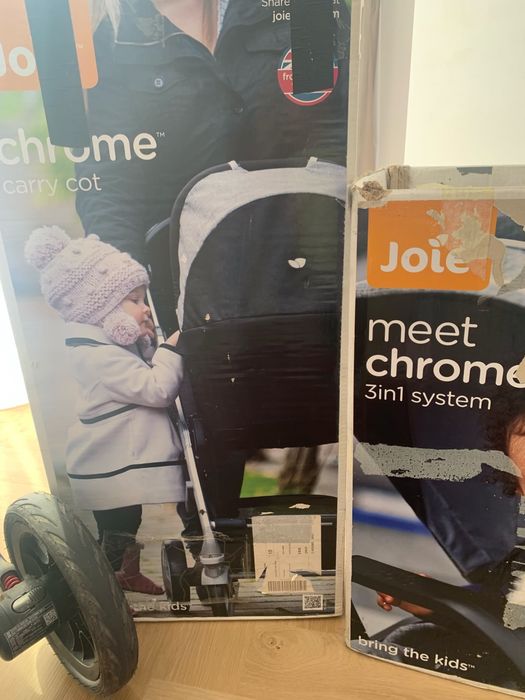 Cărucior Joie Chrome DLX 2 în 1 – Vișiniu – Stare foarte bună