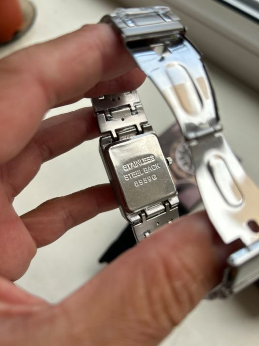 Продам часы RADO