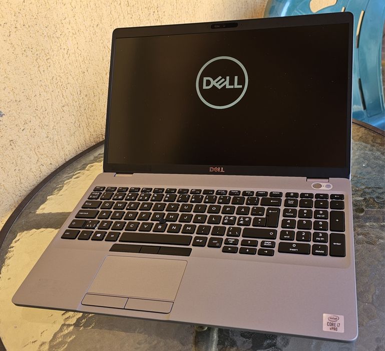 Okazie Dell i7 Gen10,Ram 16gb, ecran 16inch ips, taste led, baterie noua, Windows 11 licență, SSD nvme 480gb, impecabil estetic
