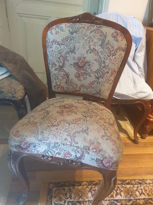 Vand mobila din cires