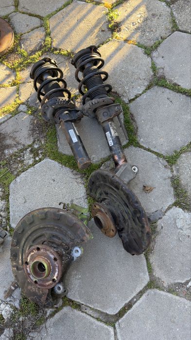 Амортисьори и шенкели от audi s3