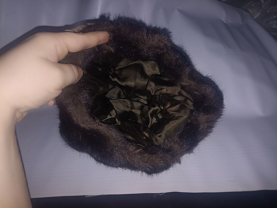 Женская шапка из нутрии новая