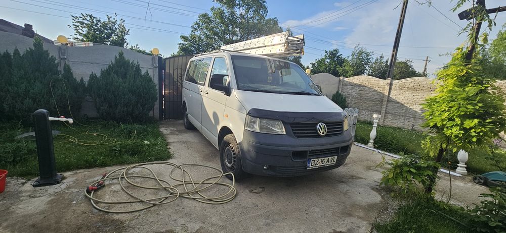 De vanzare VW T5