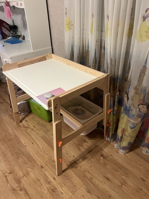 Детско бюро с две нива IKEA