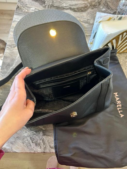 Genți Coccinelle și Marella