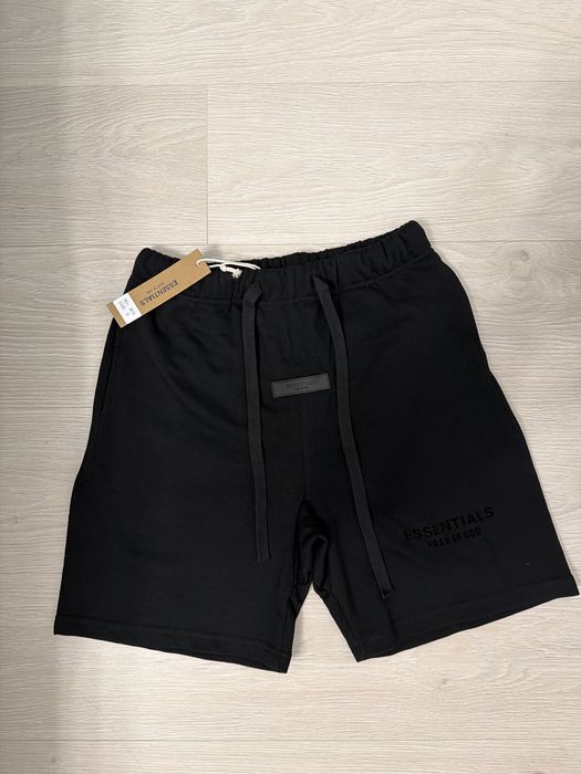 Pantaloni scurti Essentials