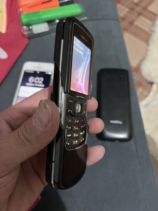 Телефоны в рабочем состоянии