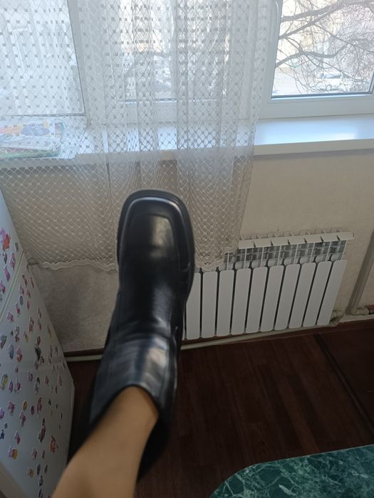 Ботинки женские  кожаные