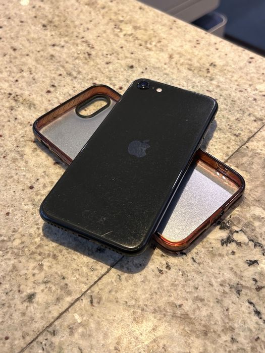 IPhone se 2020 ios 18.5