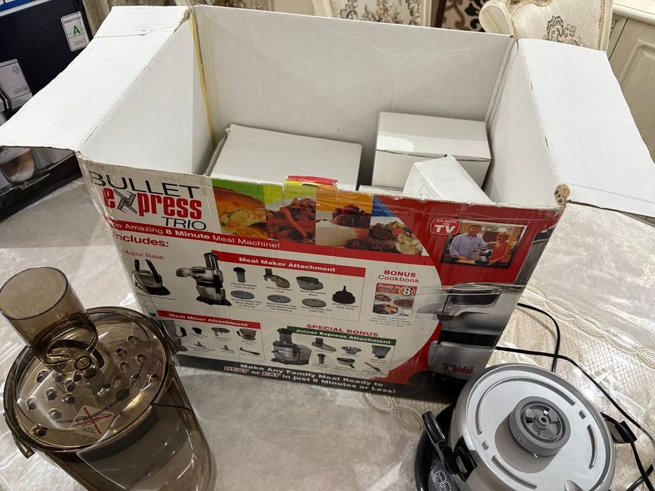 Кухонный комбайн  - Bullet express trio