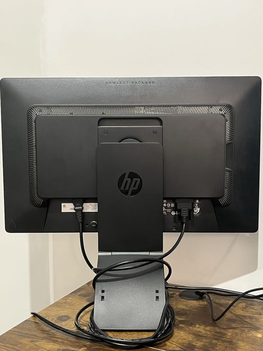 Монитор HP EliteDisplay E231