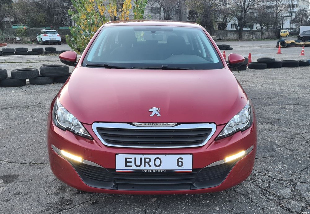 Peugeot 308 * 1.6 Blue HDI * 2015 * Euro 6 * Led * Navi * Klimă