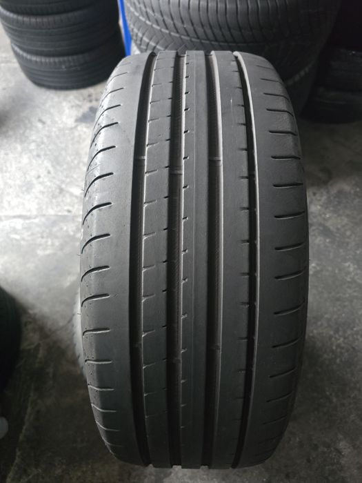 Goodyear 235/45 R19 99H vară