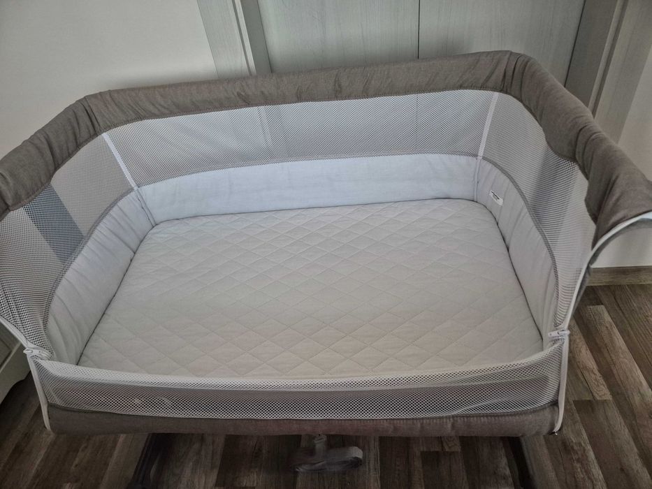 Бебешка кошара Cangaroo с подвижна стена - awlays together, бежова