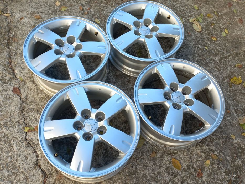 17 5x114.3 Mitsubushi Honda Hyundai Toyota Enkei 6.5j et38 Без Забележ