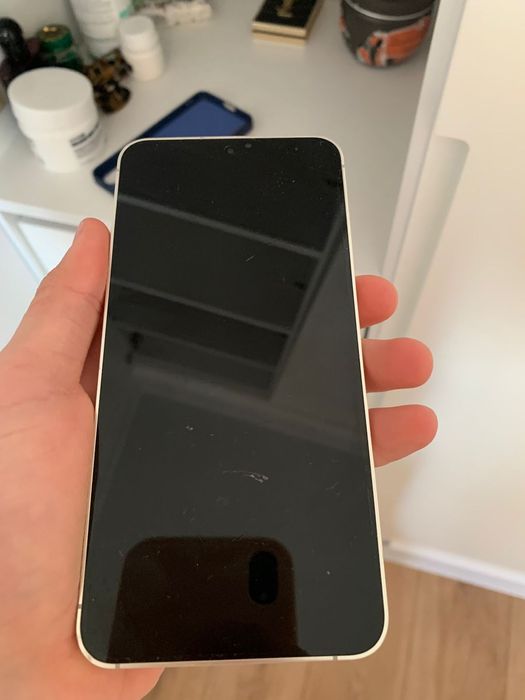 Samsung s24 (128/8)идеал без коробки