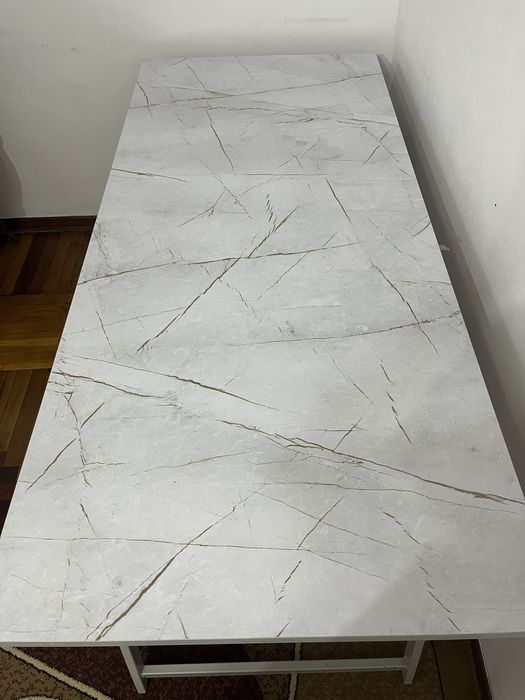 Кухонный большой стол