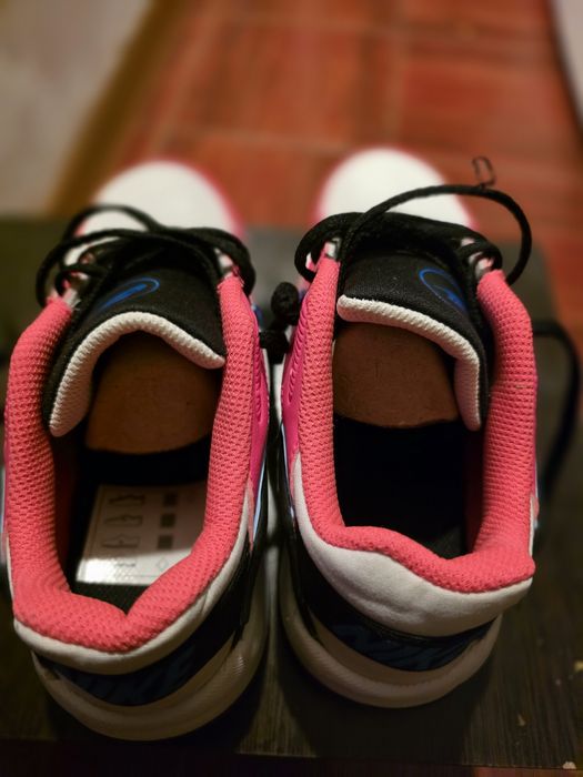 Nike Air Max 35.5 cu 22.5 cm noi și originali