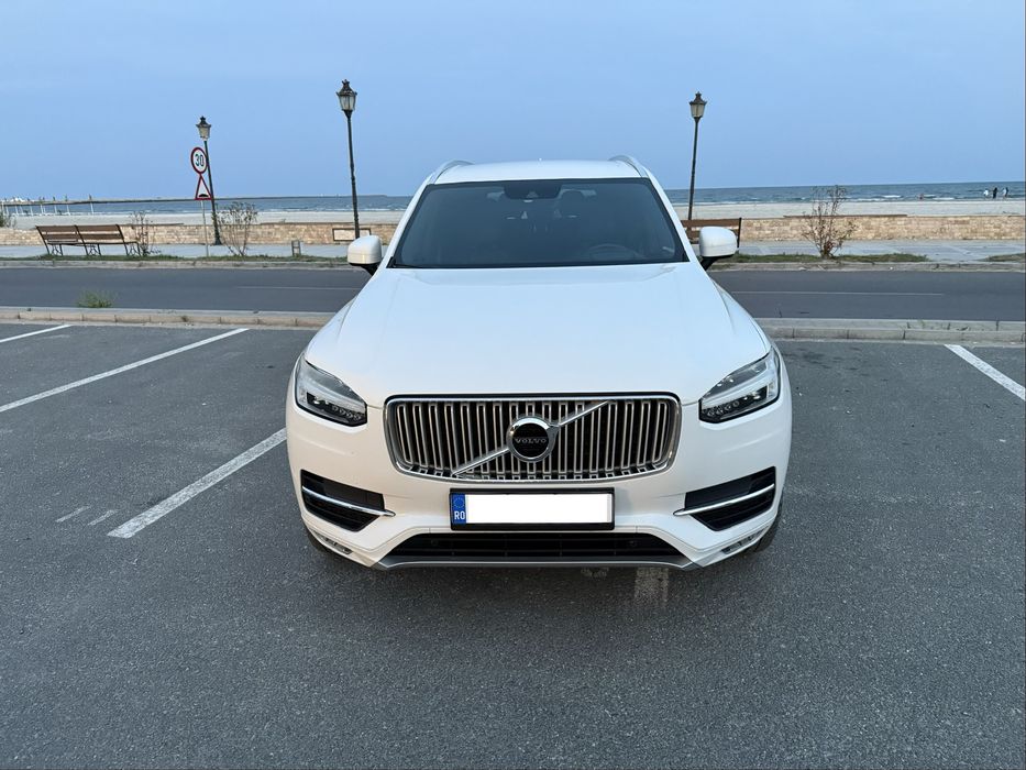 Volvo XC90 D5 AWD Inscription 235 CP | 7 Locuri | HUD | ACC | BLIS | Ventilație