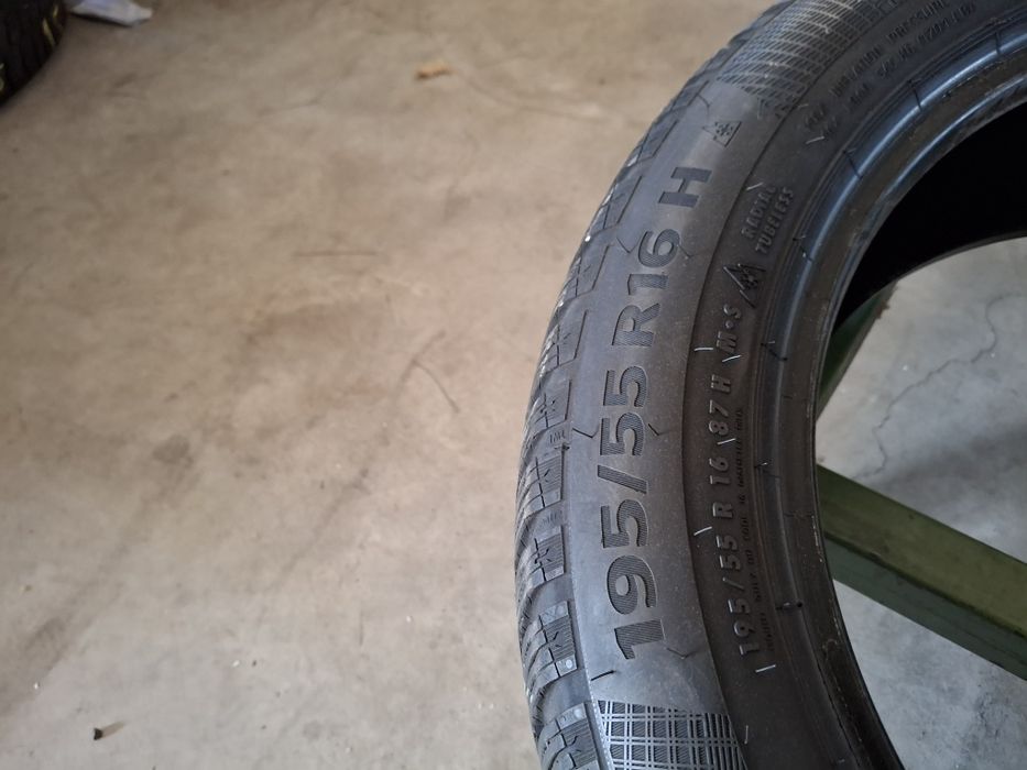 2 Anvelope de iarnă 195 55 r16 Continental