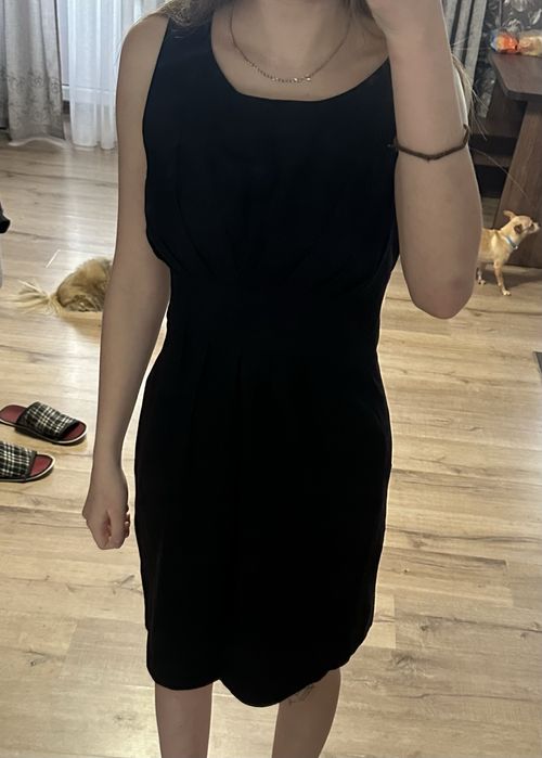 Черное платье)))