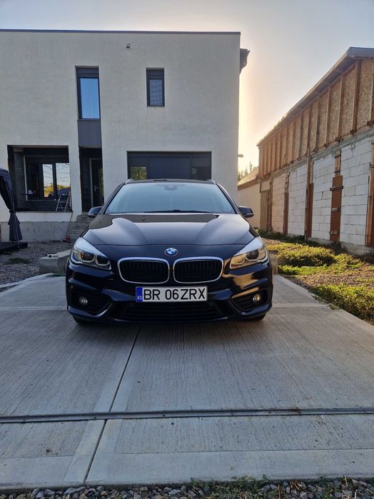 De Vanzare BMW 218D Xdrive