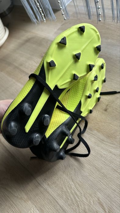 Ghete Adidas fotbal, marimea 38