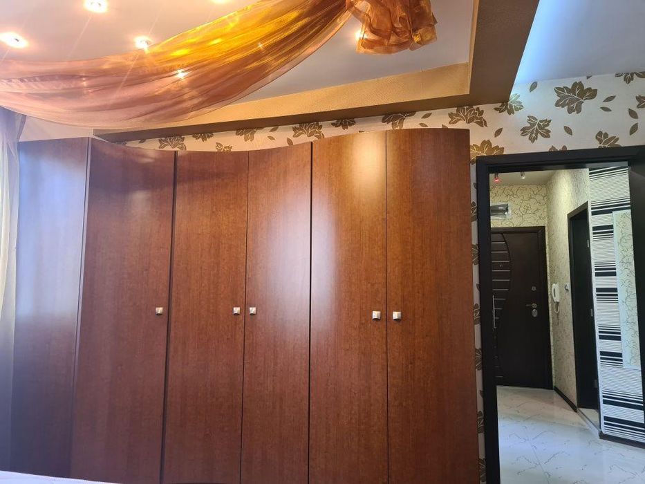 Дава се под наем Тристаен апартамент в Варна, Автогара - 70 кв.м за 600 € - Снимка #5