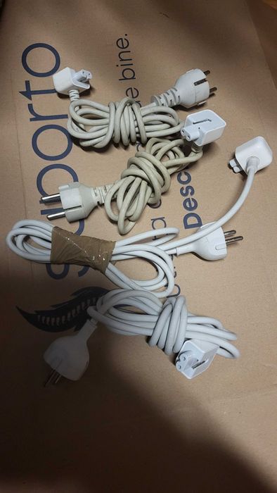 CABLURI Apple  originale 20 lei bucata