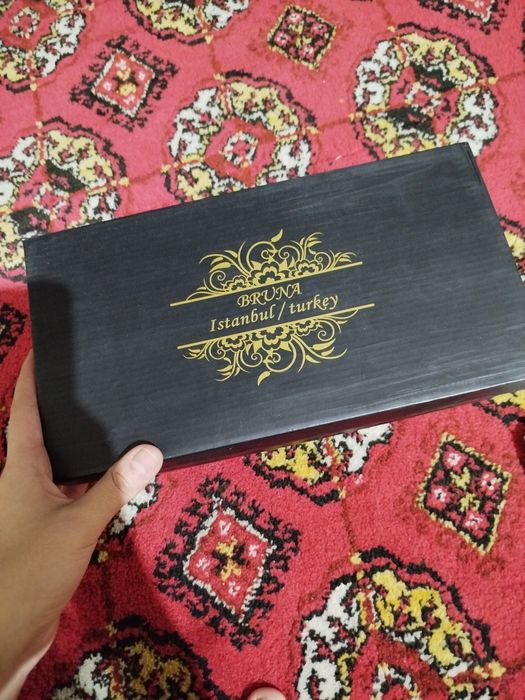 Vecherniy tufli toshli