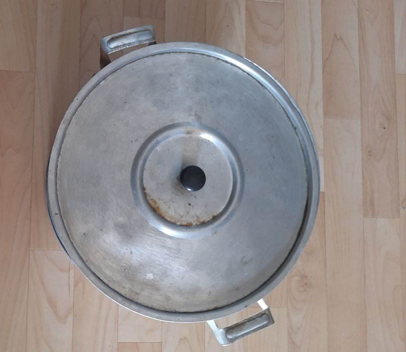 Мантоварка. Б/у. Советская. 4 листа.