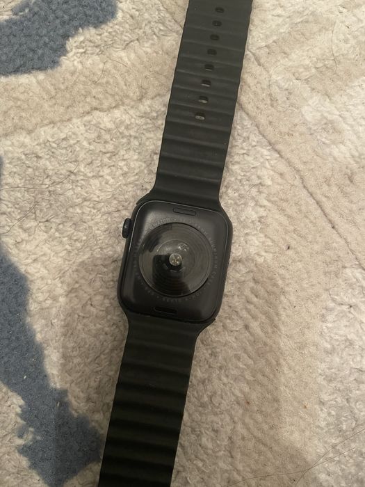 Apple Watch SE 44 мм на запчасть