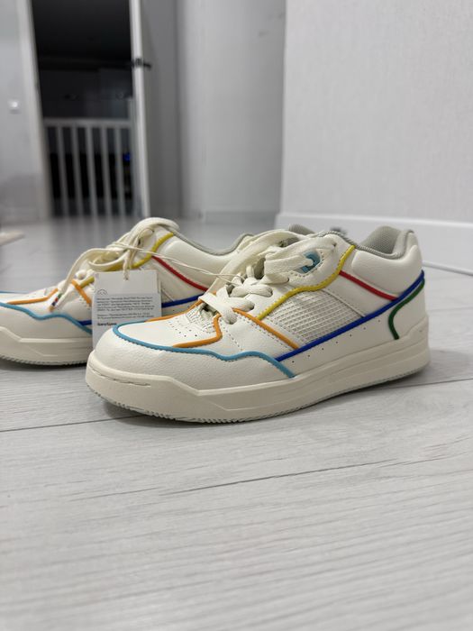 Продам кроссовки