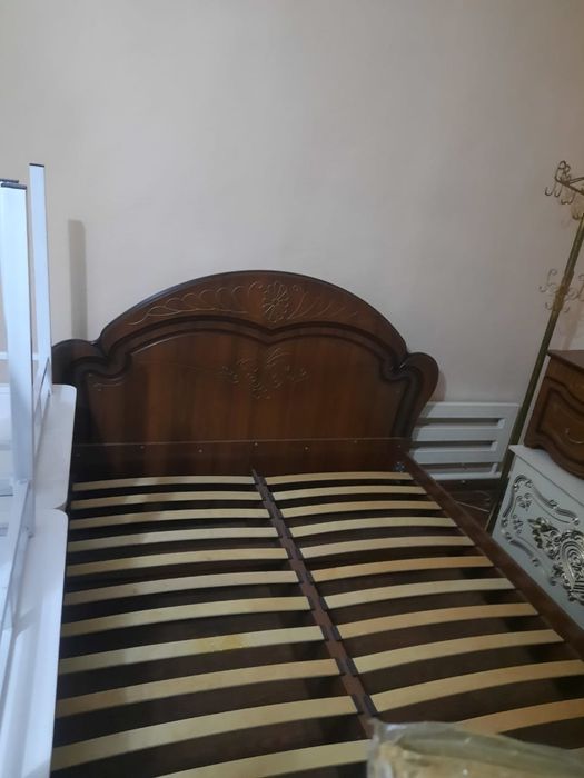 Продам спальный мебель