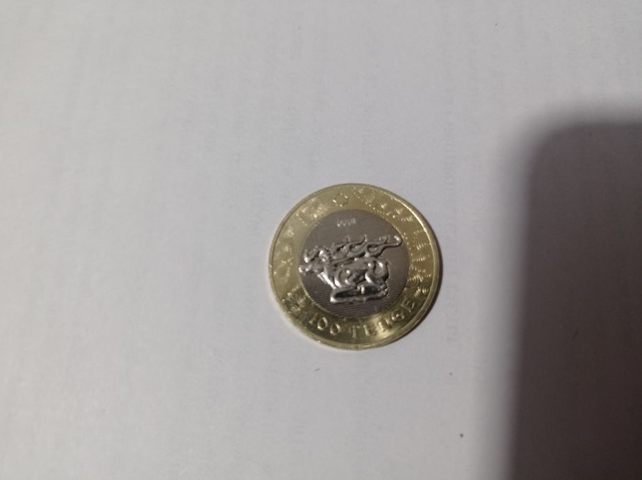 Продам 100 тенге коллекционные