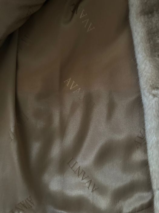 Haină blana, vizon, nouă, măsura S, marca Avanti!