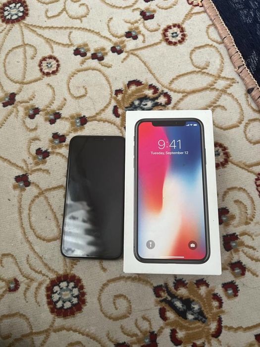 iPhone X с коробкой