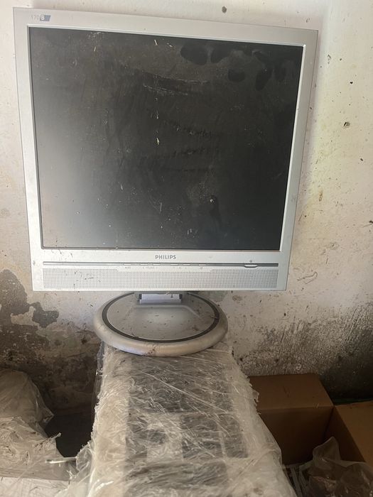 Calculator complet MicroData V2 + Monitor Philips