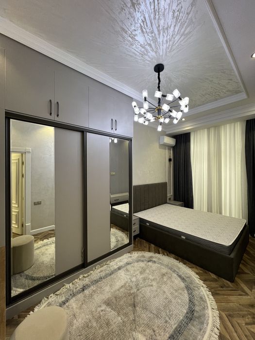 Kvartira sotiladi 3 xonali