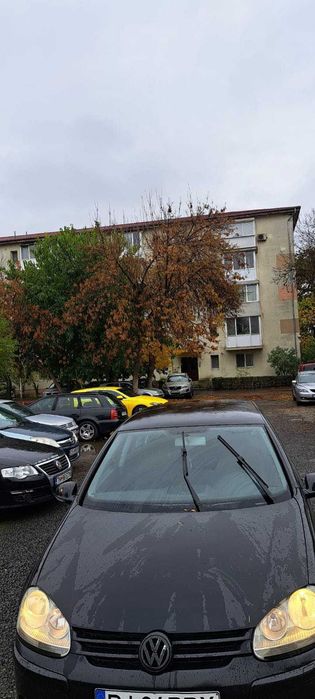 Vând Volkswagen Golf 5, an 2009 !!! 1500 Euro