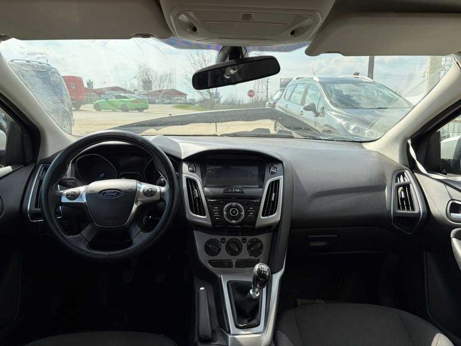 Dezmembrez Ford Focus 3 Turnier 1.6 Tdci T1DB 115 Cai an 2013