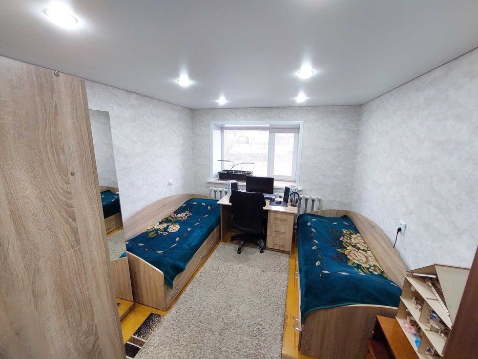 Продам 2х комн квартиру