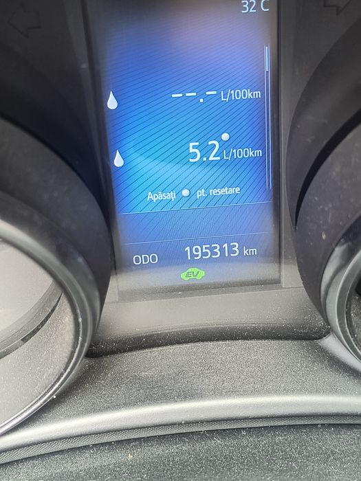 Toyota Auris hibrid