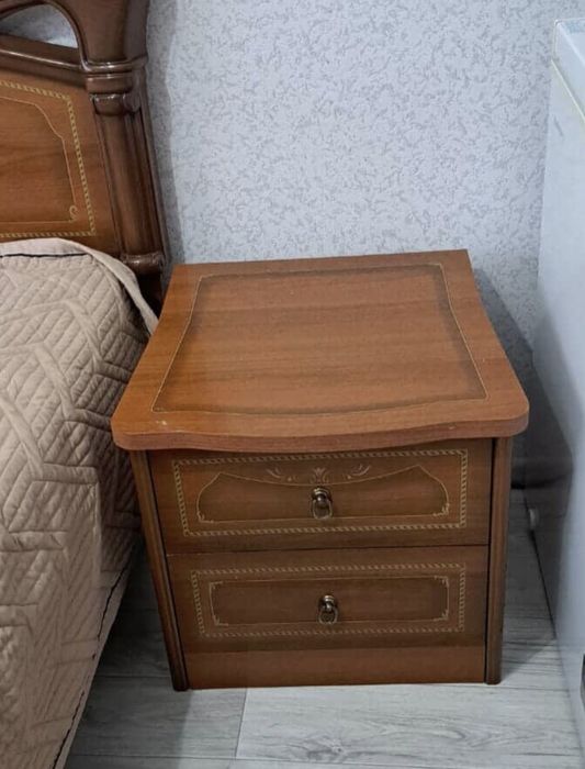 Спальный гарнитур